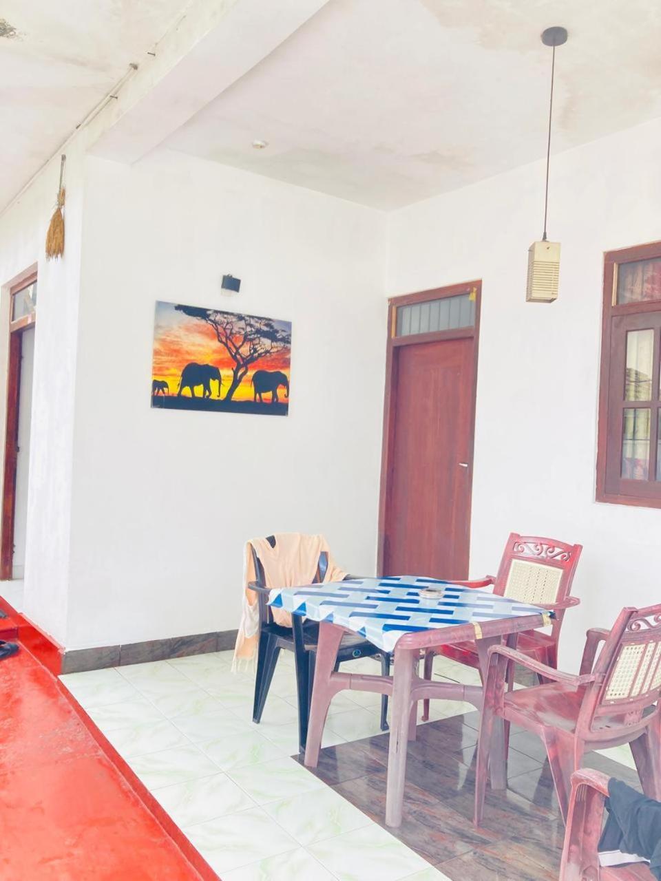 Sea Side Bay House Hotel Weligama Ngoại thất bức ảnh